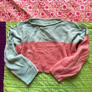 Plus Size Handknit Color Block Sweater